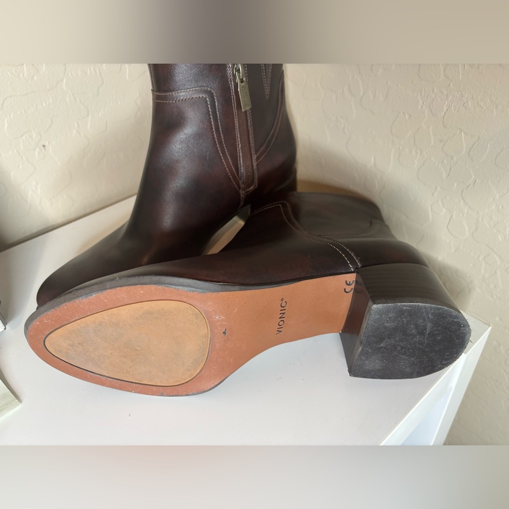 Vionic Kamryn Brown Leather Side Zip Booties Sz 9.5 waterproof - Picture 6 of 9